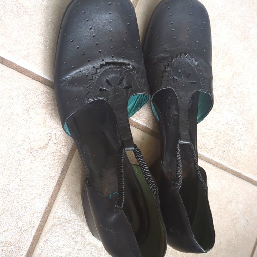 BCBG made in Brazil size 9